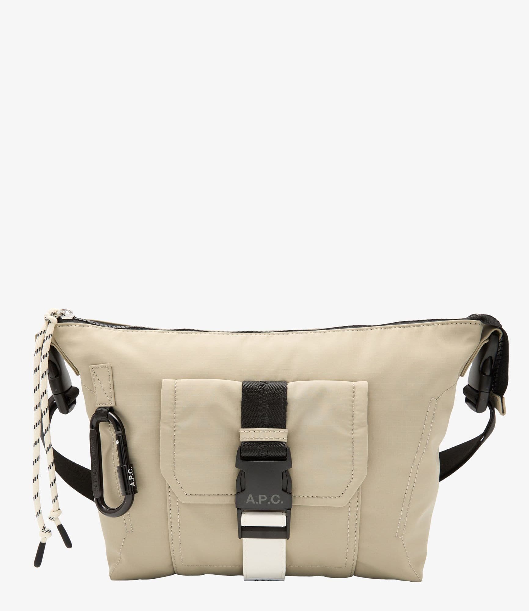 【美品】A.P.C. ショルダーバッグ　TREK Trek ショルダーバッグ｜バッグ｜A.P.C. | アー・ペー・セー日本公式