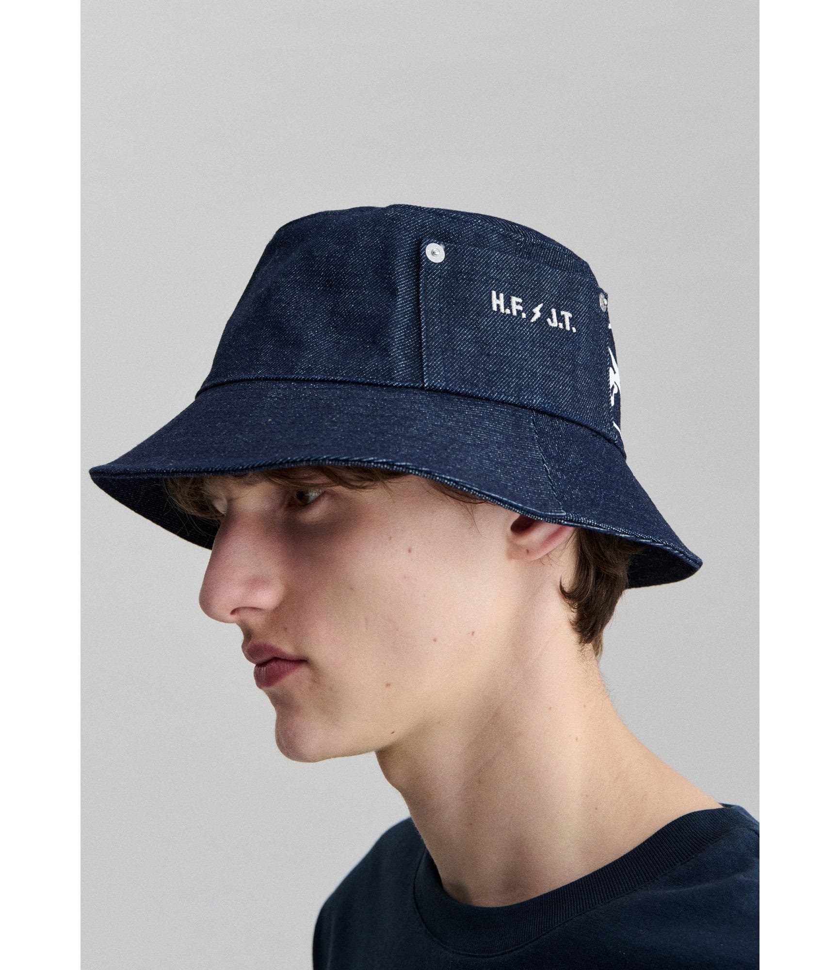 A.P.C. FRGMT. Rain Man バケットハット｜UNISEXE / PETITS ACCESOIRES