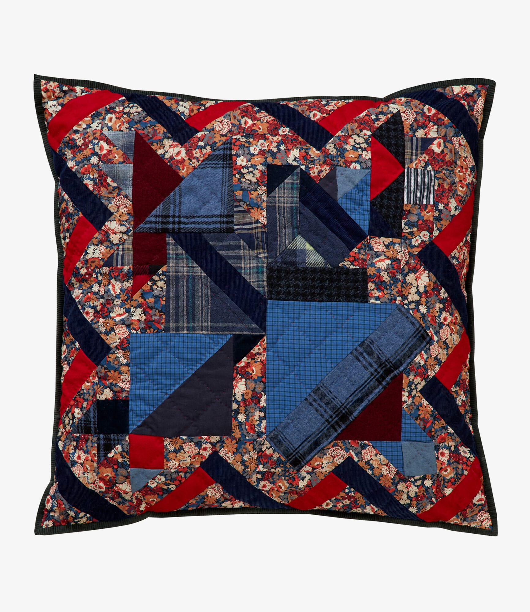 A.P.C. QUILTS クッションカバー A.P.C. QUILTS クッション - メルカリ