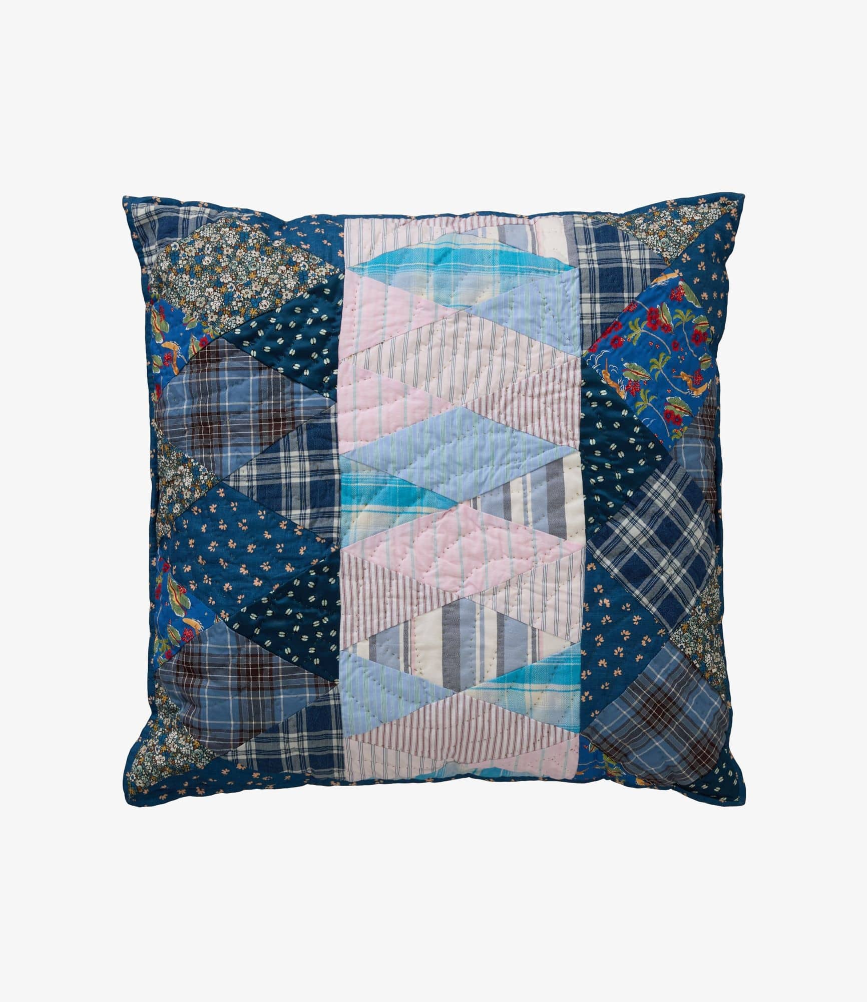 Cushion The Quiet One｜QUILTS｜A.P.C. | アー・ペー・セー日本公式